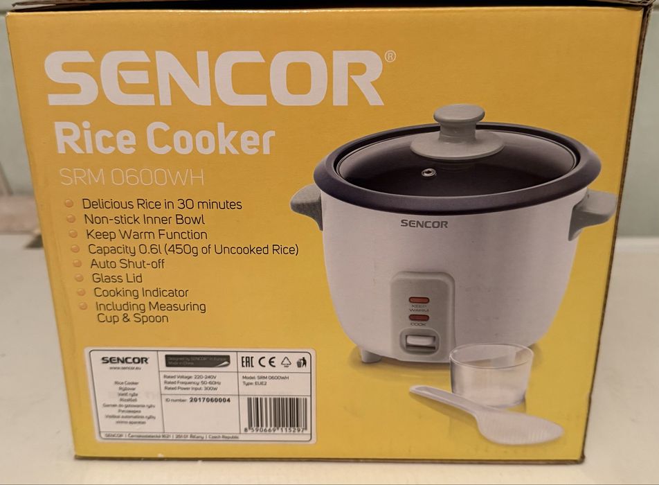 Garnek do gotowania ryżu , ryżowar Sencor S RM0600WH