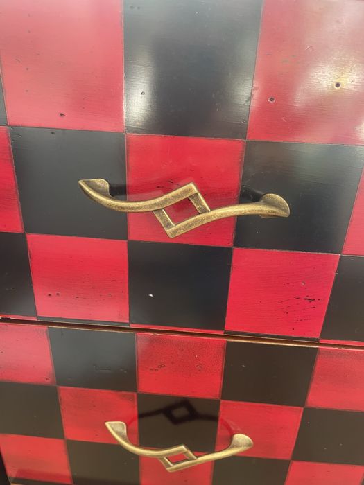 Cómoda antiga lindissima