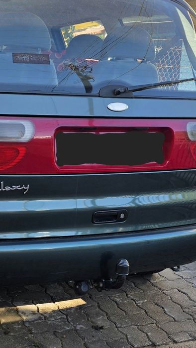 Ford galaxy ghia