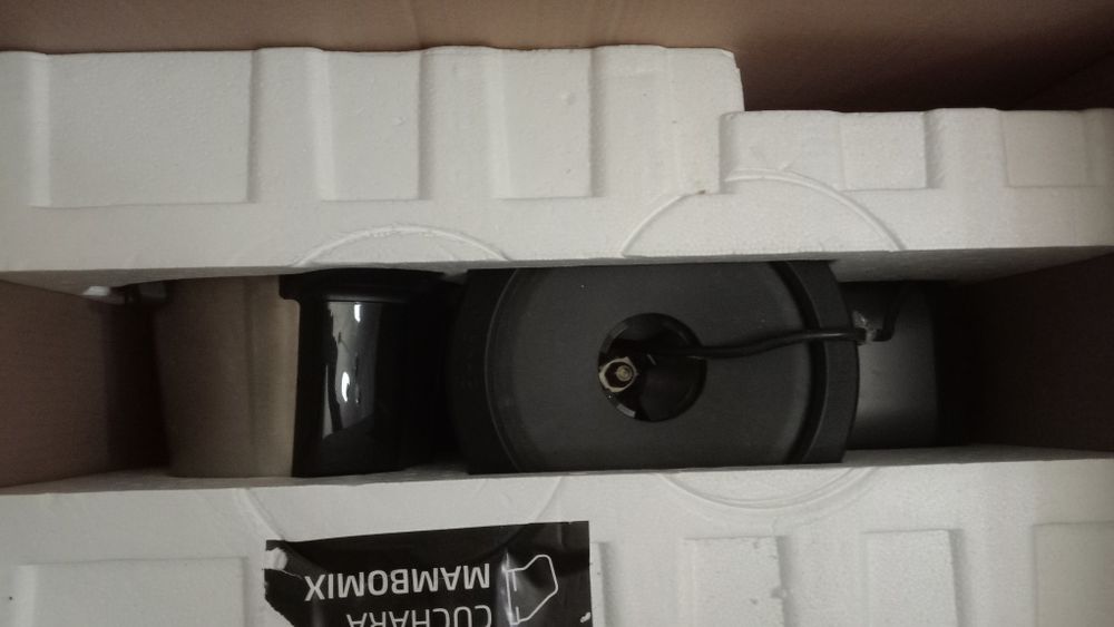 Robot de cozinha marca Cecotec