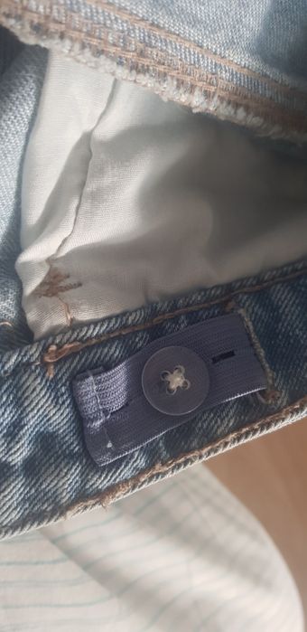 Vendo calções ganga azuis, Primark, 11-12 anos, mom short, como novos