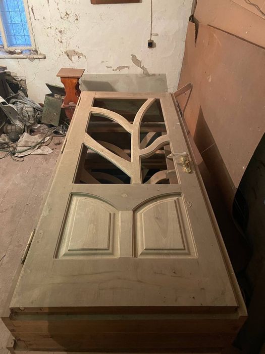 Продам добротні дубові двері — масив, ручна робота