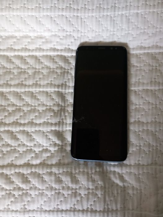 Samsung S8 sprawny zbita szybką i tył