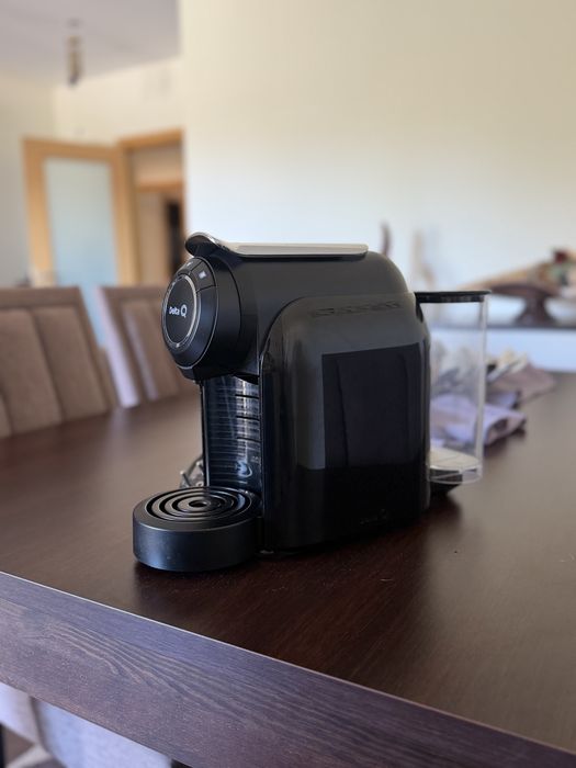 Máquina de café Delta Q