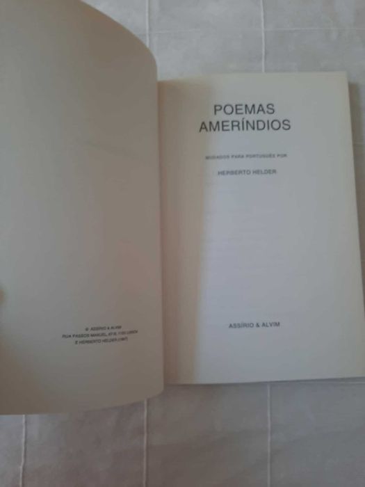 Poemas Ameríndios, mudados para português por Herberto Helder