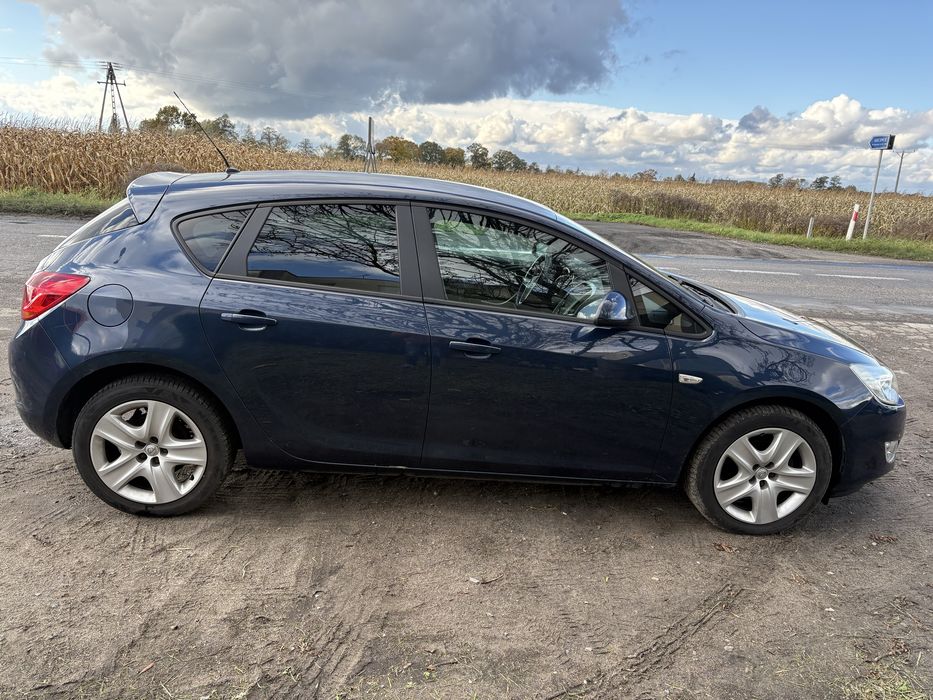 Opel Astra J 1.4 turbo