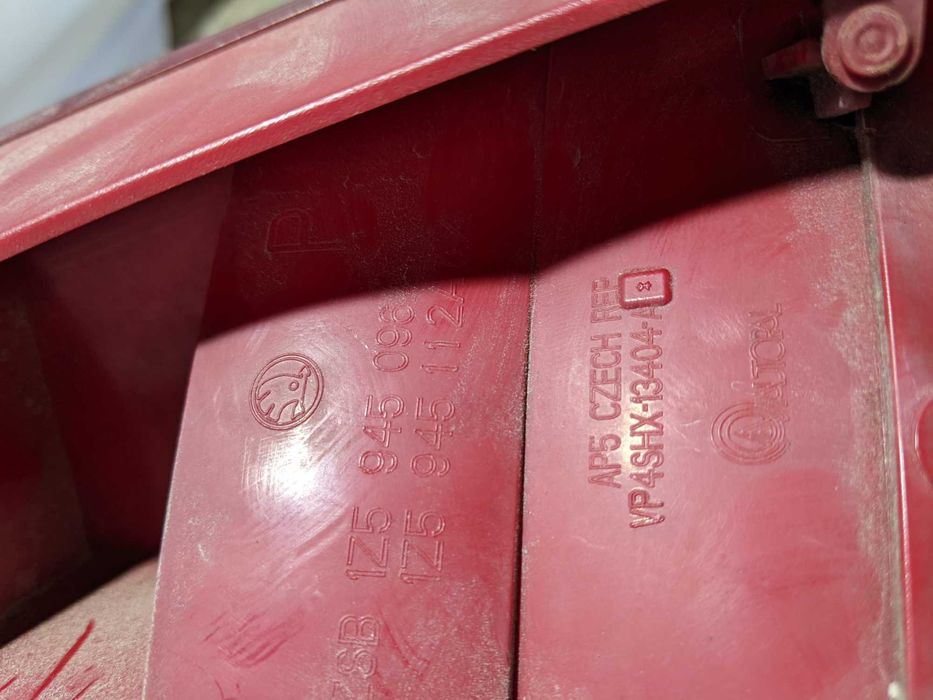 стоп фонар ліхтар фонарь шкода октавія а5 skoda octavia a5