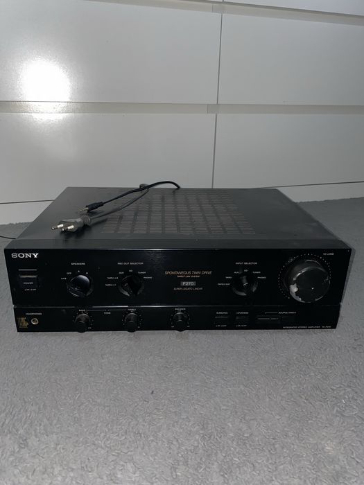 Wzmacniacz Sony TA-F270