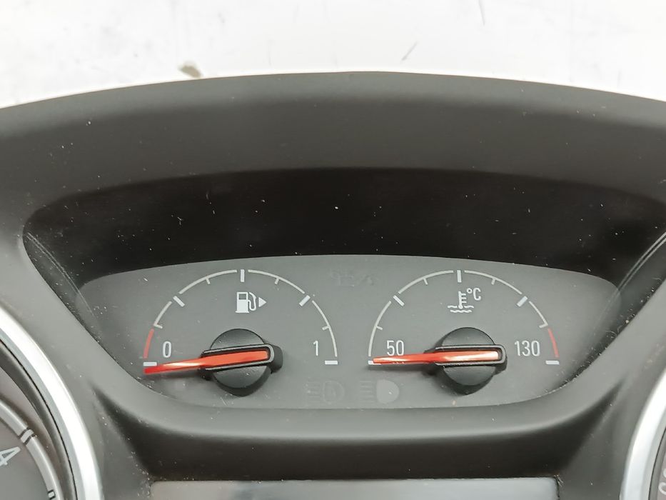 Quadrante - OPEL Astra K (B16) | 15 -