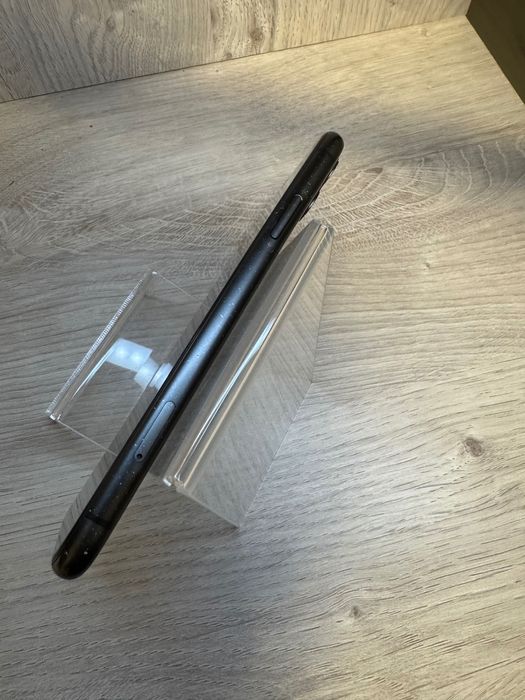 iPhone 11 128 ГБ Neverlock