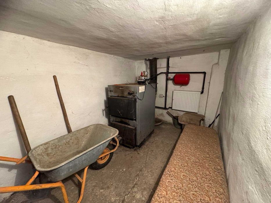 Будинок біля Дрогобича 10хв