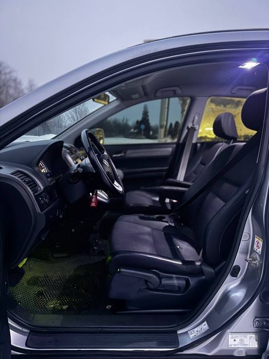 Продам Honda CR V