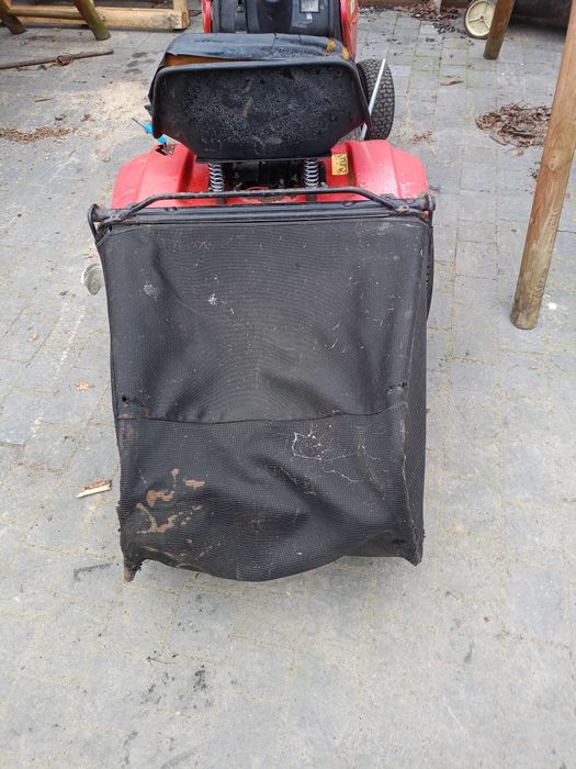 Kosiarka traktorek MTD