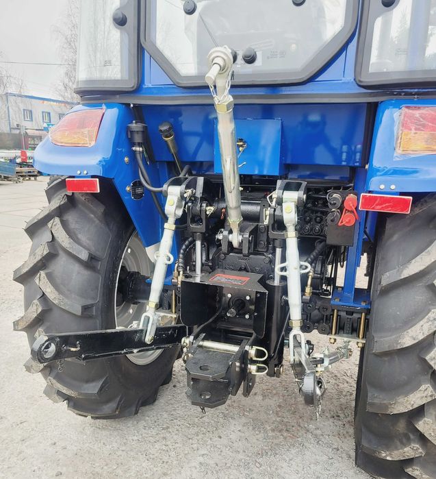 Мінітрактор DONGFENG DF 404 G2 реверс з кабіною