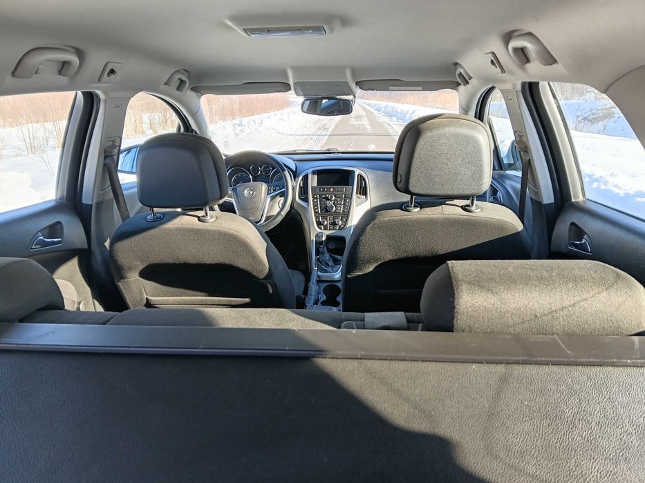 Продам Опель Астра 2011р.