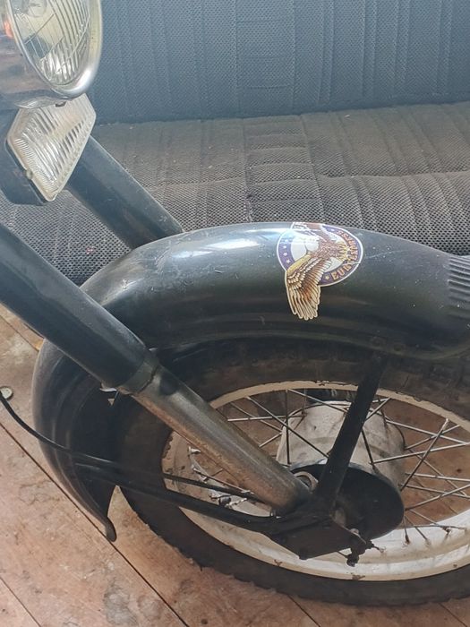 Продам мотоцикл восход 2м