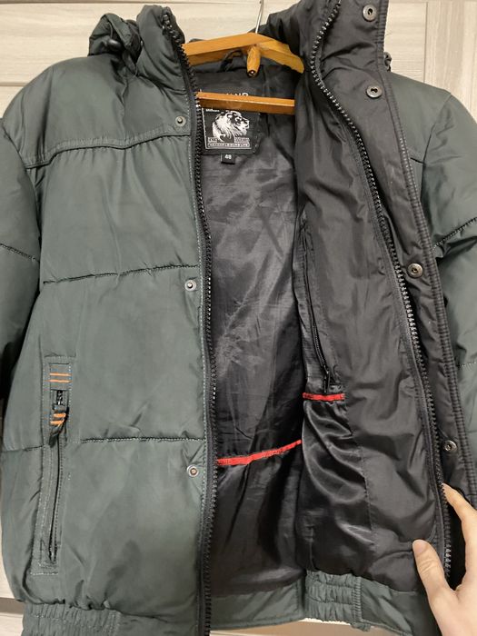 Чоловіча зимова куртка 48 р Hoyanp