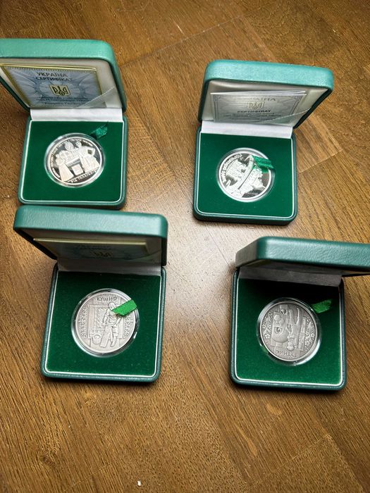 Срібні памʼятні монети НБУ 10 грн