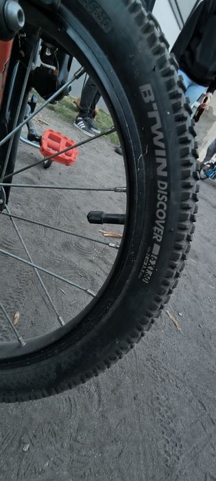 B'TWIN ROWEREK dziecięcy