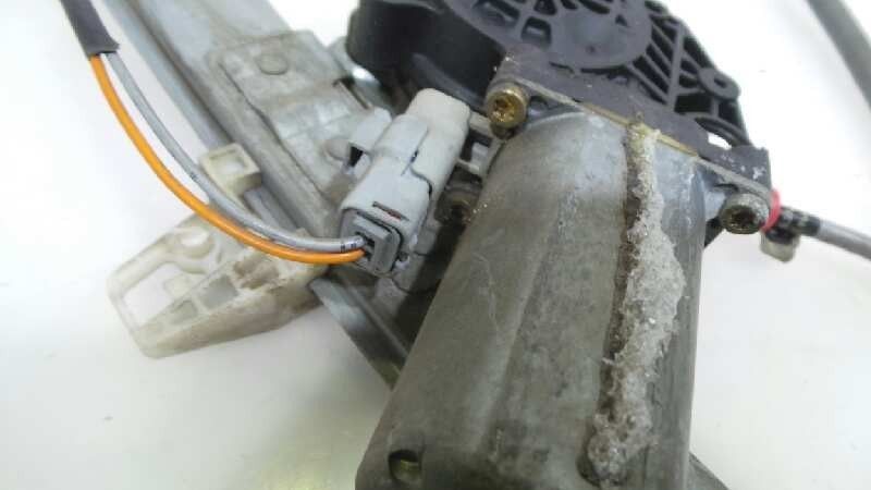 ELEVADOR DE VIDRO FRONTAL DIREITO PEUGEOT 206 FASTBACK 2000 -9222E4