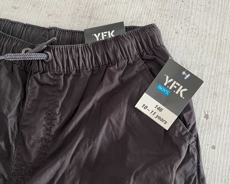 Joggery spodnie dla chłopca z metką Nowe Y.F.K 10-11 lat 100% bawełna