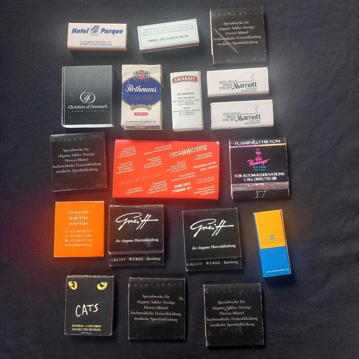 Carteiras e caixas de fósforos