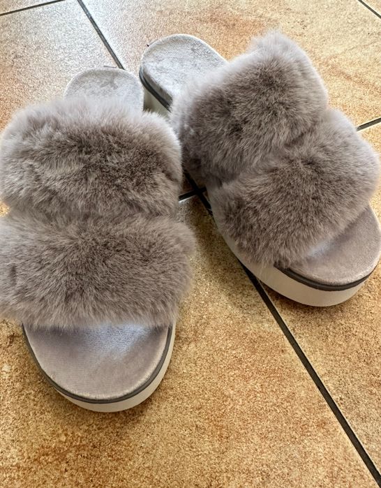 Нові міхові шлепки жіночі 38 розмір