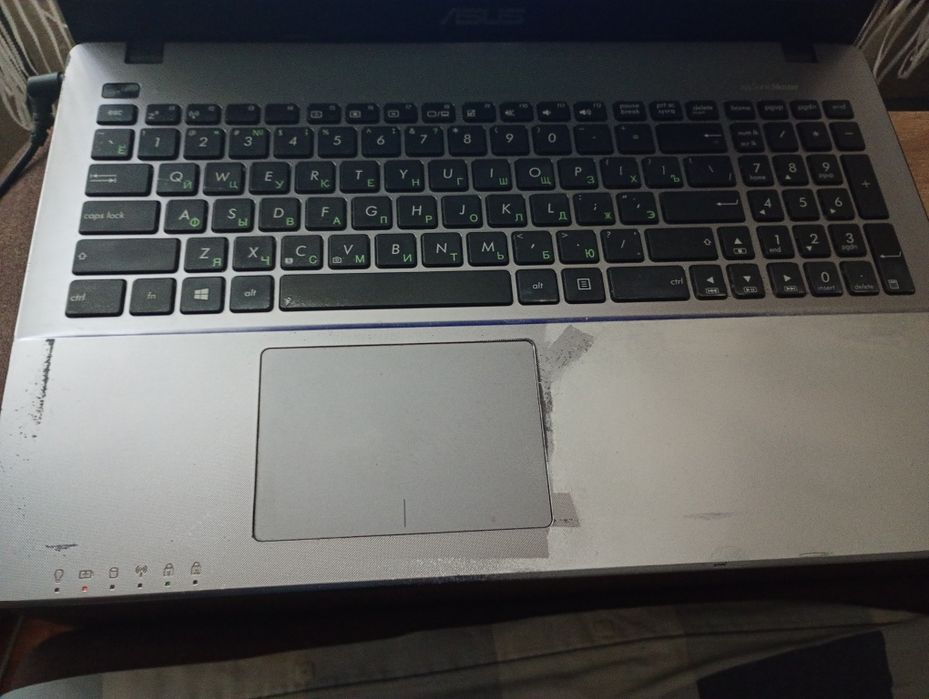 Продам ноут asus x550v