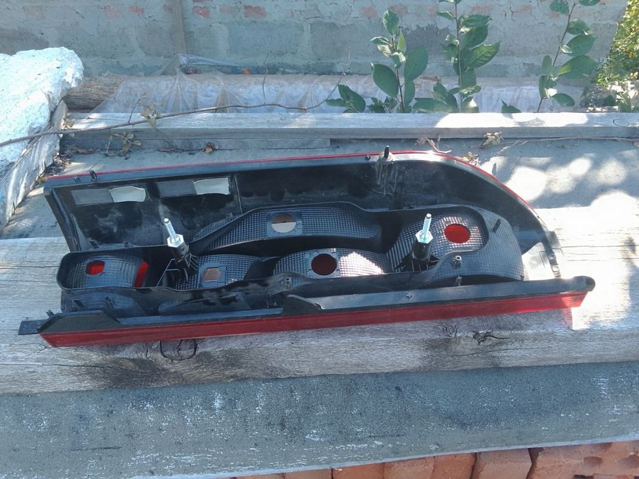 Продам задній правий ліхтар (фонарь) MAKO AL RH 01380672080