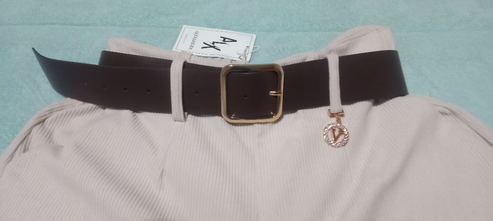 Calças novas bombazina bege - Veste até 42