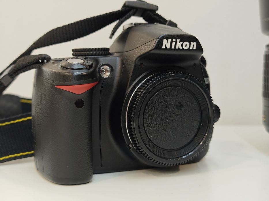 Nikon D3000 c/ acessórios