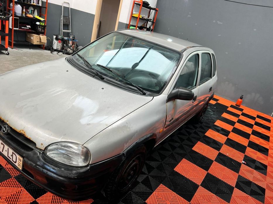 Opel corsa B 1998