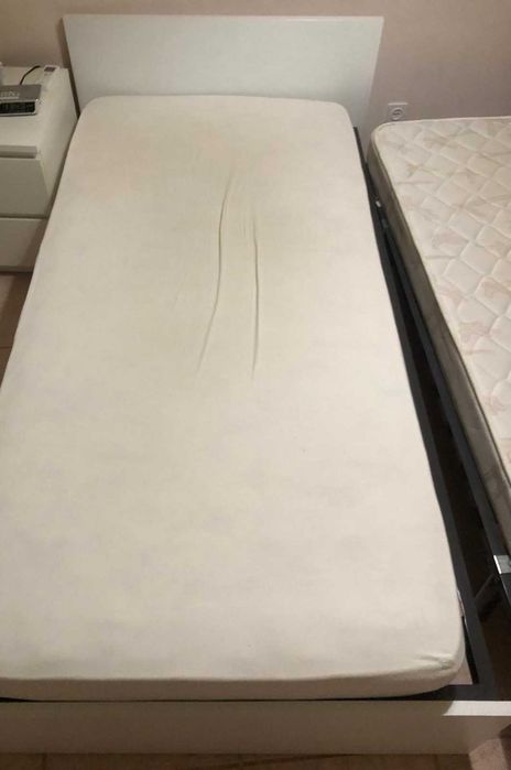 Cama Solteiro com 2 colchões