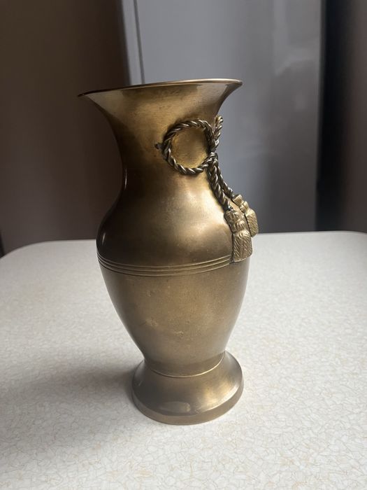 Mosiężny wazon 21 cm wysokości
