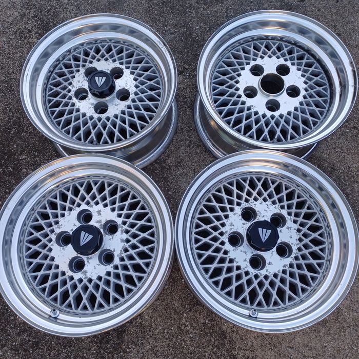 Enkei mesh 14" 5x114.3 ( jdm)toyota hilux,hiace