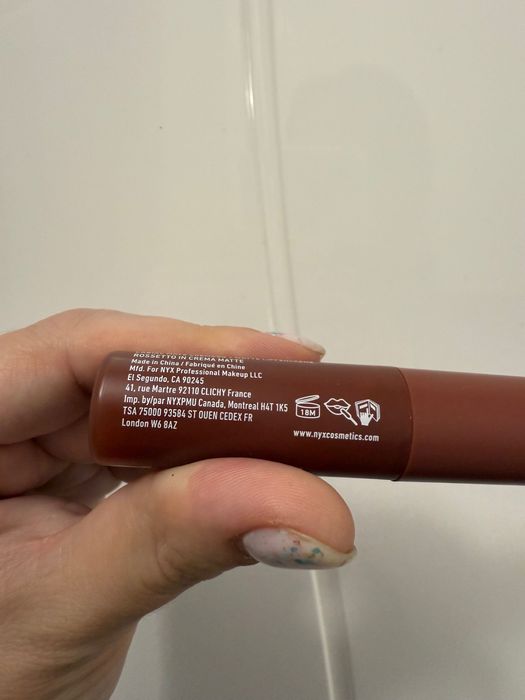 Матова кремова губна помада NYX Smooth Whip