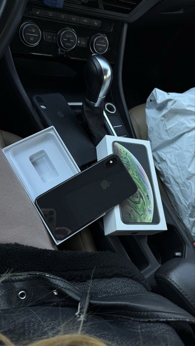 Продам Айфон Хs Max 10