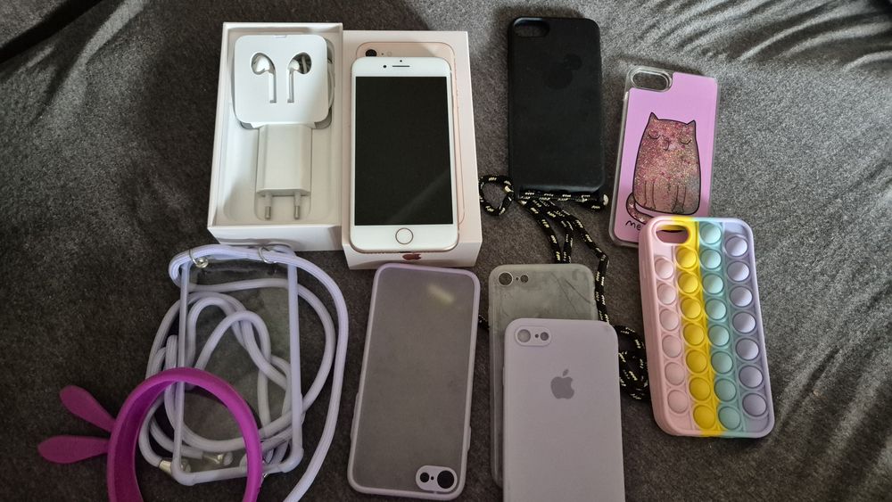 Iphone 8 64 stan idealny gratisy