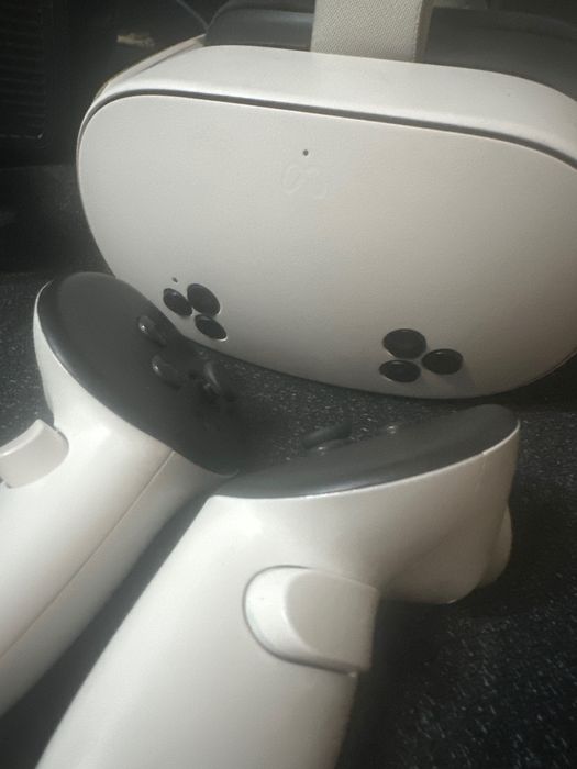 quest 3s ( обмін на макбук м серії)