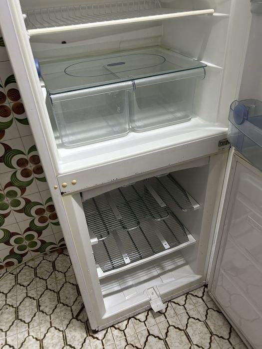 Frigorífico (bom estado)