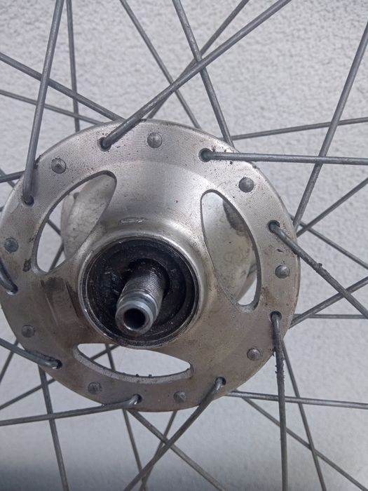 Koło aluminiowe stożkowe 28