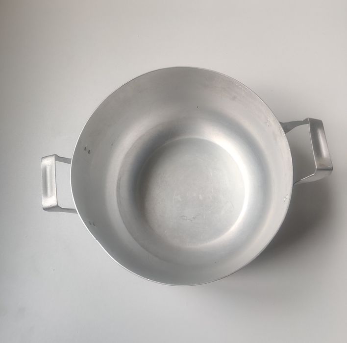 Алюмінієвий баняк (алюмінієва каструля)