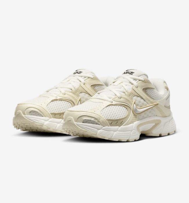 Кросівки жіночі демісезонні nike v5 rnr se io0464-101