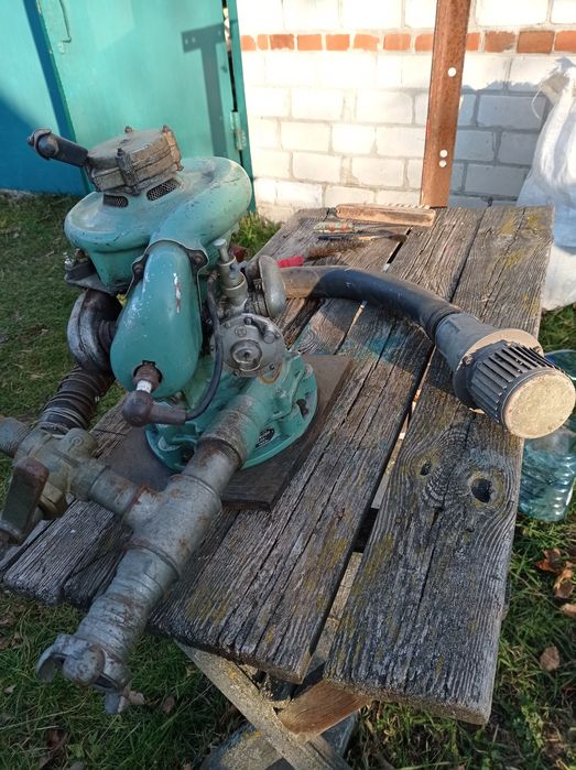 Продам мотопомпу