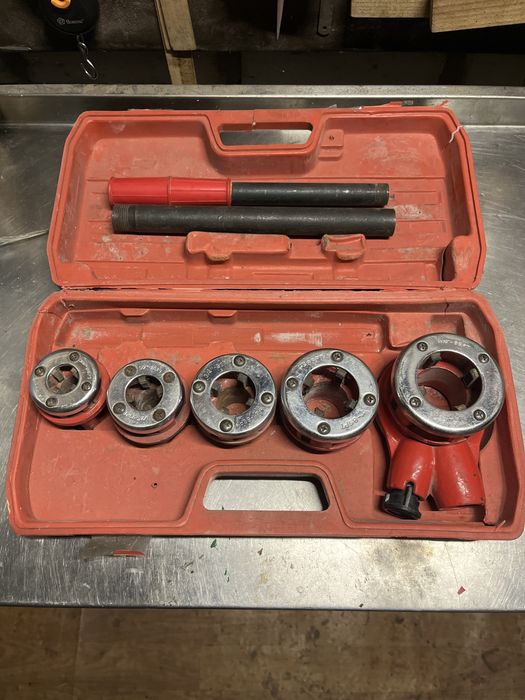 Набір різьбовий Vorel 3/8”-5/4”