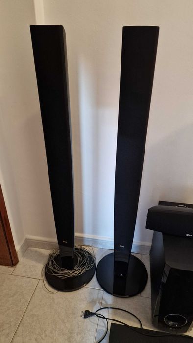Sistema som LG surround 6 speakers