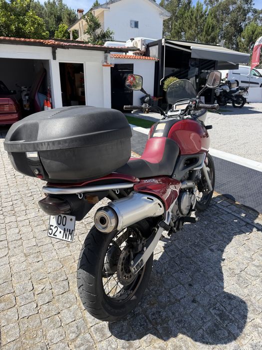 Suzuki XF 650 Freewing