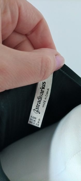 Sukienka plisowana Stradivarius rozm.S