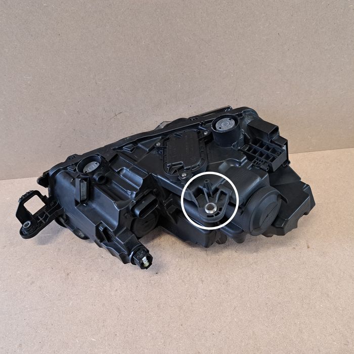 Lampa reflektor led skoda scala lewa europa