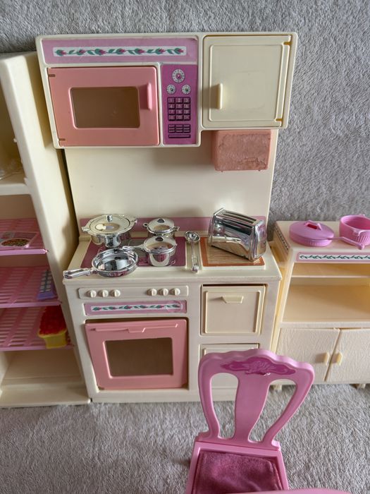 Zestaw Barbie kuchnia living pretty 1987